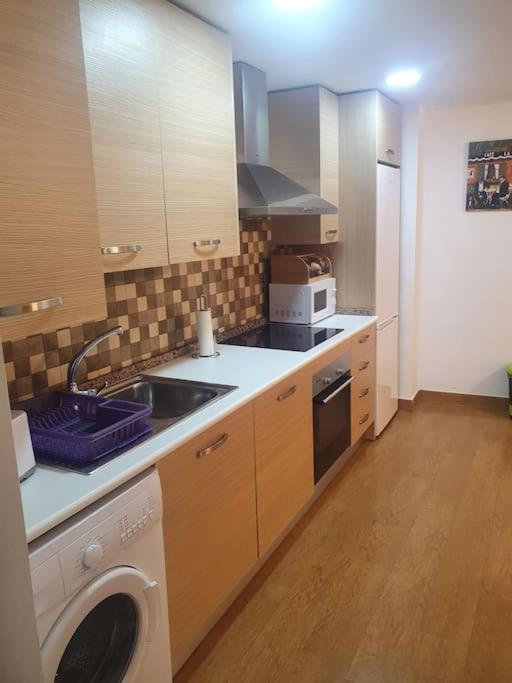 2F, Aire Acondic, 80M2, 2 Dormitorios, 4 Huespedes, Wifi Gratis La Linea de la Concepcion Exterior foto